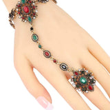 bijou de main bouquet de pierres