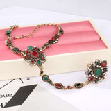 bouquet de pierres chaine de main