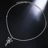 chaine de ventre avec piercing papillon a strass