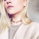 choker cuir pendentif tombant rose